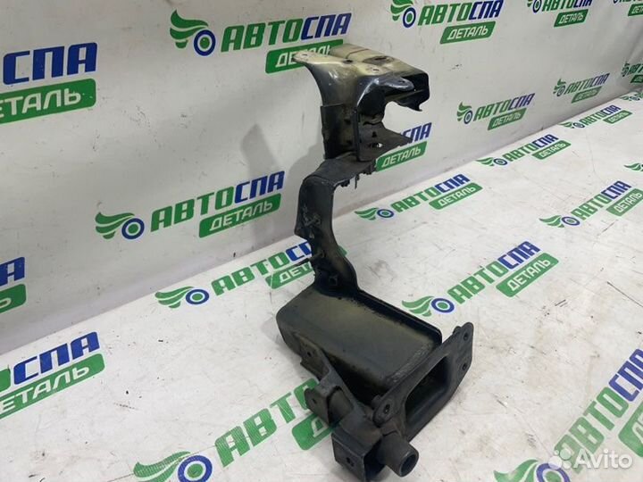 Лонжерон кузова передний левый Skoda Roomster