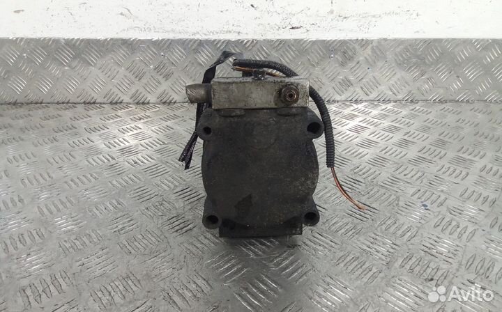 Компрессор кондиционера Ford Transit 6 2006