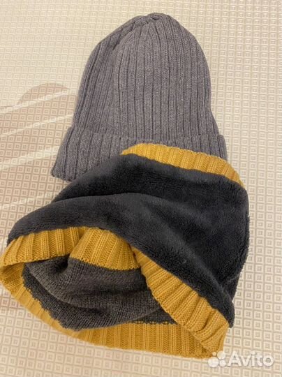 Комплект шапка и снуд