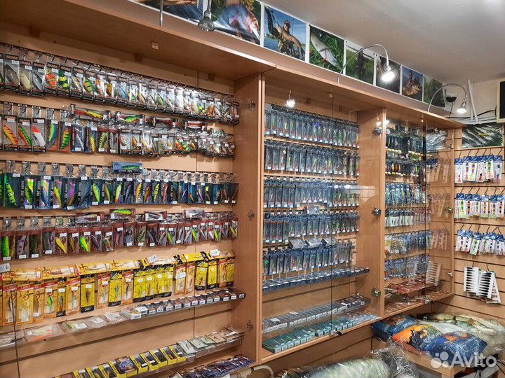 Витрины для магазина рыбалки