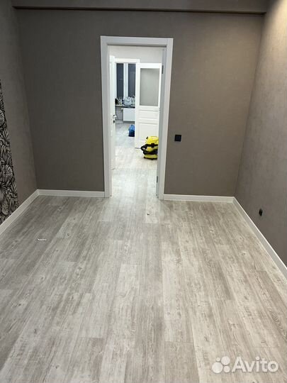 Профессиональная укладка ламината,ленолеума,кварца