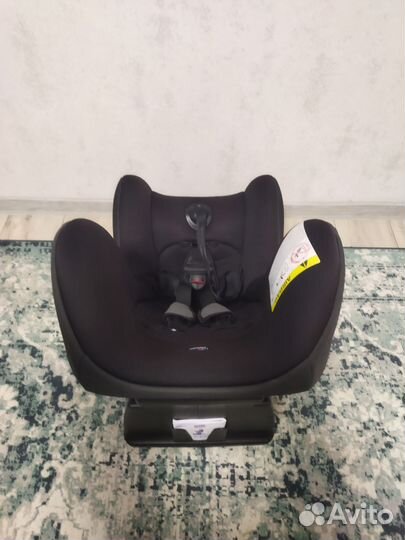Автокресло chicco cosmos (Группа 0+/1)