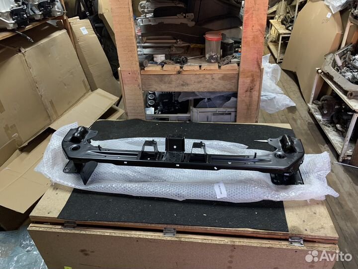 Усилитель бампера mitsubishi outlander XL