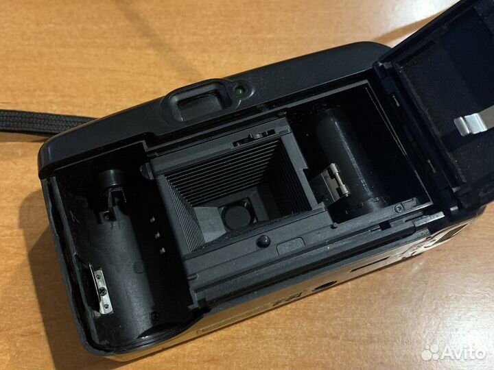 Плёночный фотоаппарат Samsung Fino 25s