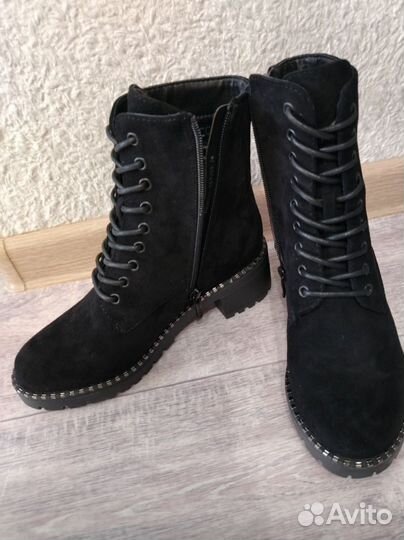 Ботинки демисезонные женские 39