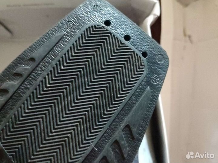 Лыжные ботинки 44 р