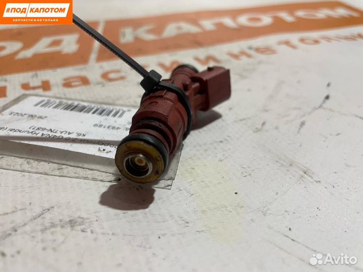 Форсунка топливная Kia Sportage 4 2017 35310-2E000