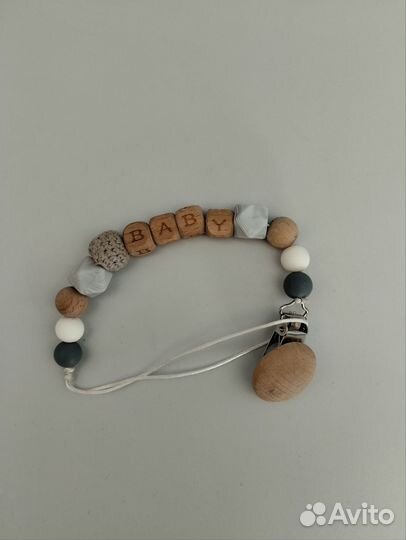 Держатель для пустышки