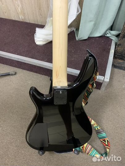 Бас Гитара stagg 4 струны