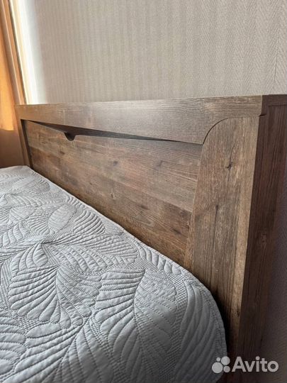 Кровать 160х200