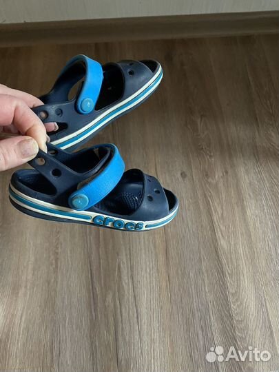 Сандалии crocs детские