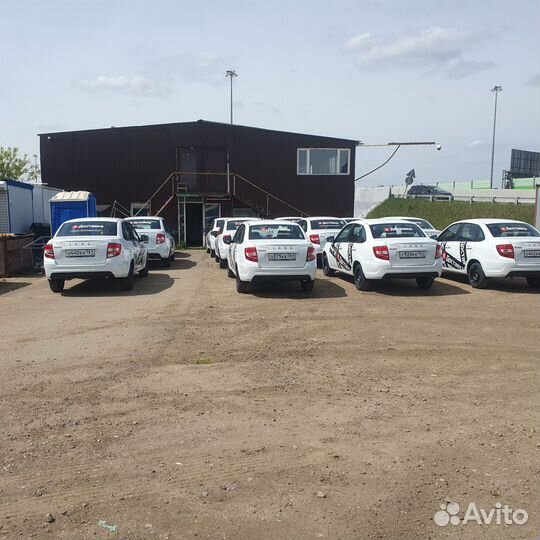 Водитель категории b - автомобиль компании