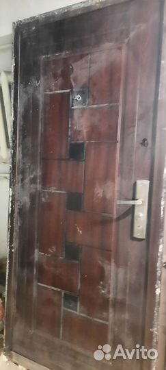 Входная дверь