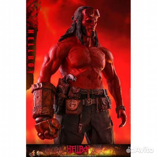 Фигурка Hot Toys MMS527 HellBoy