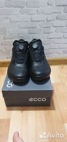 Кроссовки ecco