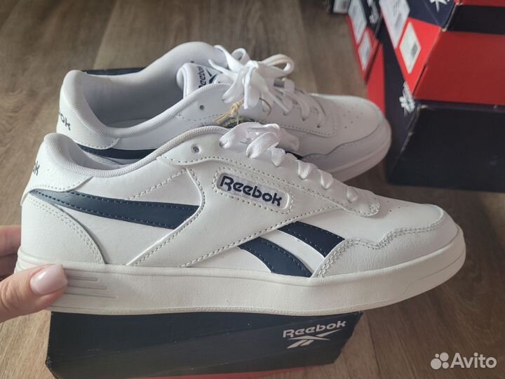 Кроссовки reebok 39