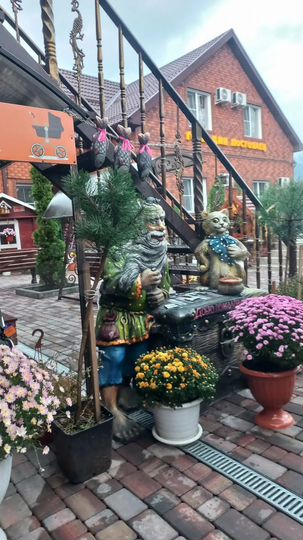 Гостиница, 1400 м²