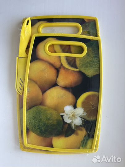 Набор 2 разделочные доски и нож