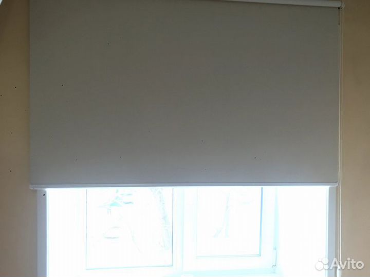 Рулонные шторы блэкаут открытые