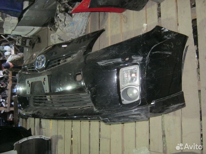 Бампер передний Toyota Prius 2009 -2015 ZVW30 xw30