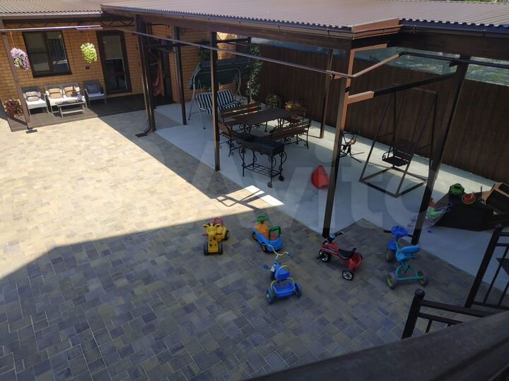 Дом 96 м² на участке 6 сот.