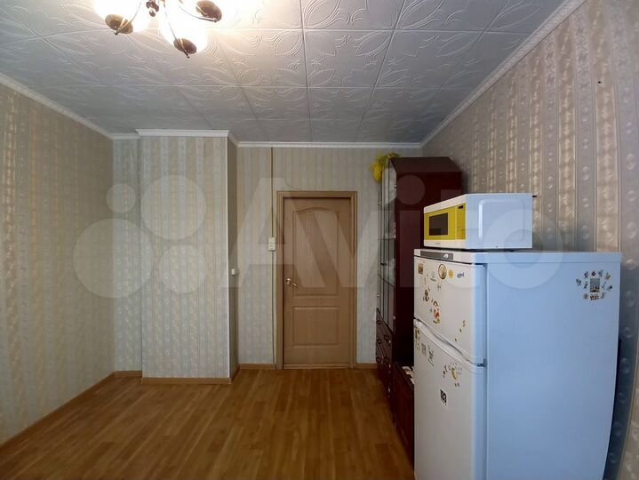 Комната 14 м² в 7-к., 7/16 эт.