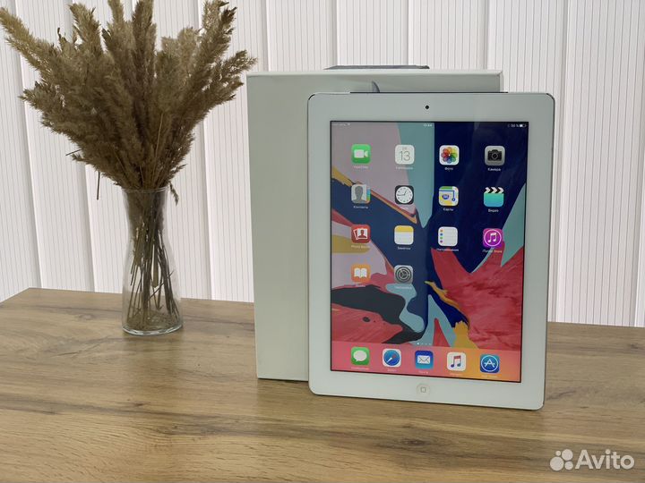 Планшет Apple iPad 3 Retina 64 гб, Wi-Fi + Sim