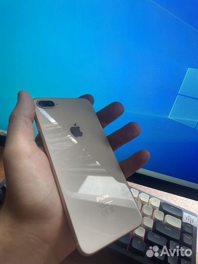 iPhone 8 Plus, 256 ГБ