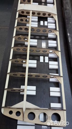 Кордовая пилотажная модель самолёта 