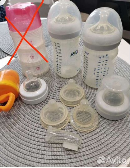 Бутылочка,соски и ещё