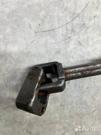 Рулевой карданчик вал Skoda Fabia 2 Roomster