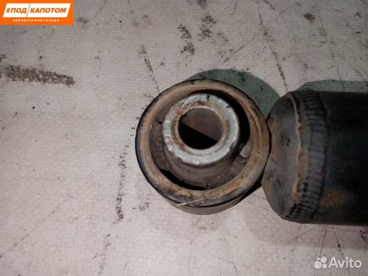 Стойка амортизатора задняя Nissan X-Trail T31 2009