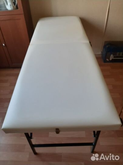 Кушетка для наращивания ресниц