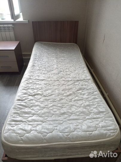 Продам кровать
