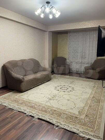 2-к. квартира, 70 м², 5/5 эт.