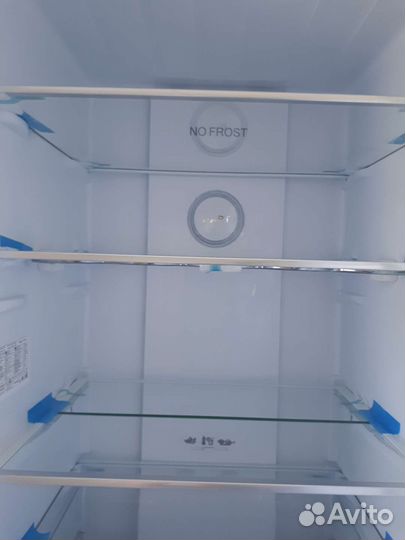 Холодильник новый