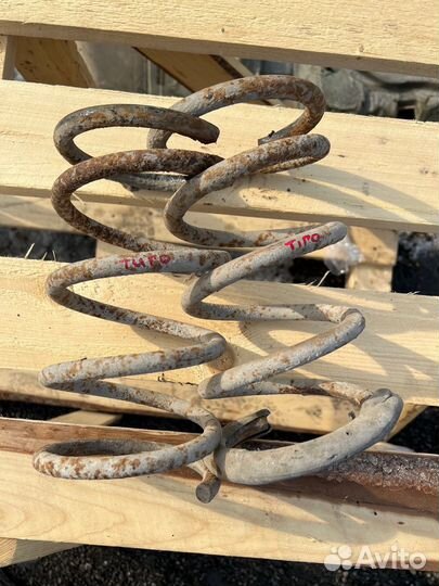 Пружина задняя Chery Tiggo T11