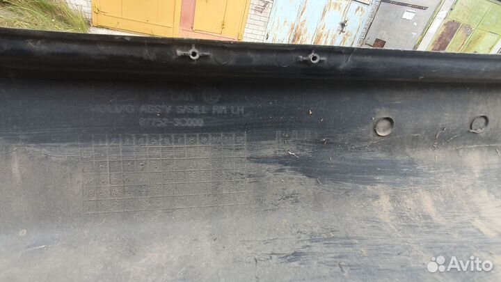 Накладка на порог кия маджентис