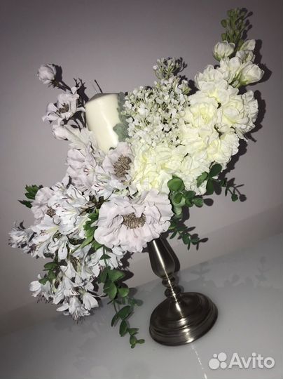 Цветочная композиция на подсвечнике двухсторонняя