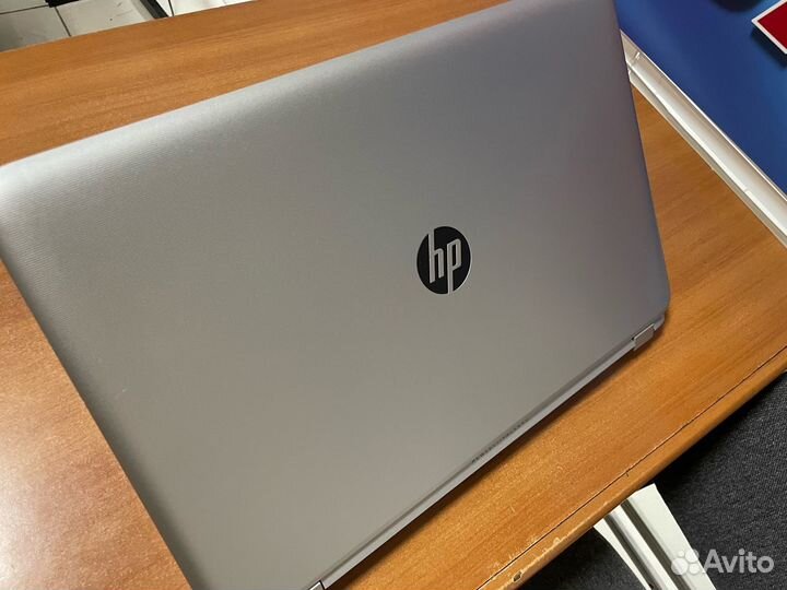 Игровой ноутбук HP 17 дюймов / ssd 512gb