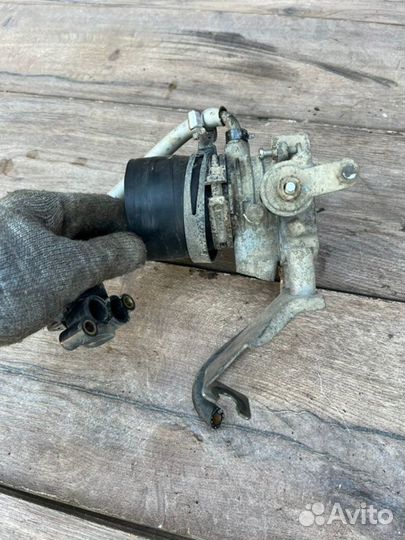 Дроссельная заслонка Kia Rio 1 1.5 2001