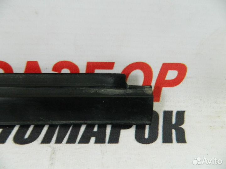 Молдинг задней левой двери для Chevrolet Spark 20