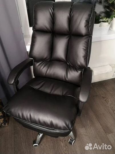 Компьютерное офисное кресло с массажем (новые)