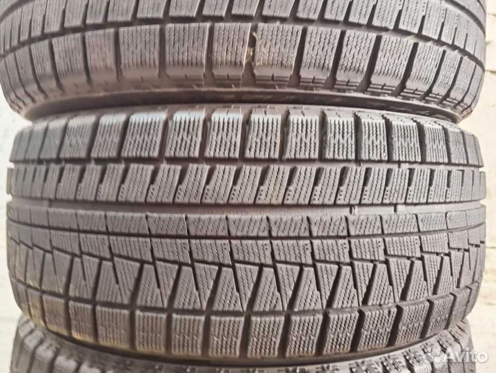 Bridgestone Blizzak Revo GZ 225/50 R17 97V