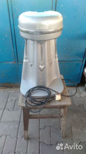 Миксер для молочных коктейлей Воронеж-2, СССР