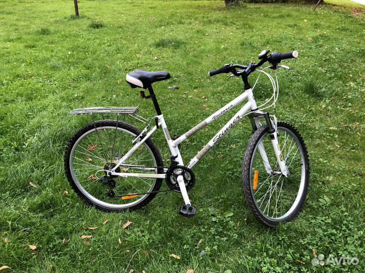 Женский велосипед Stinger