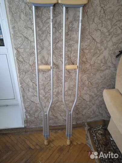 Костыли подмышечные