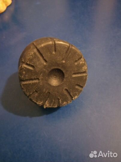 Крепление для офисного кресла