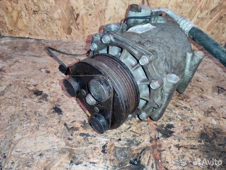 Компрессор кондиционера Mitsubishi Lancer