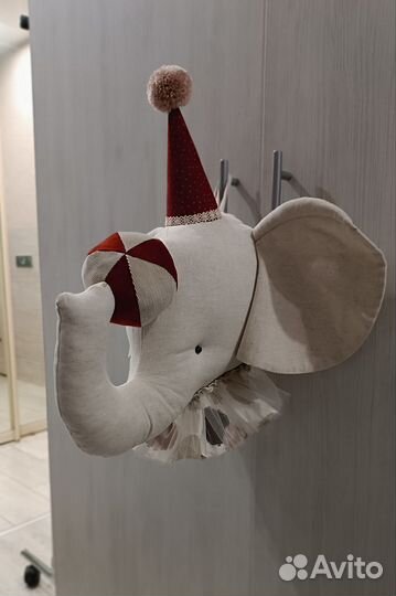 Слон настенный декор